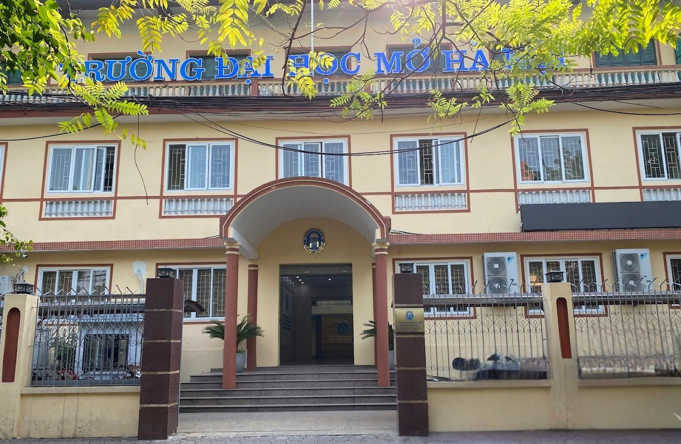 Trường Đại Học Mở Hà Nội(HOU)