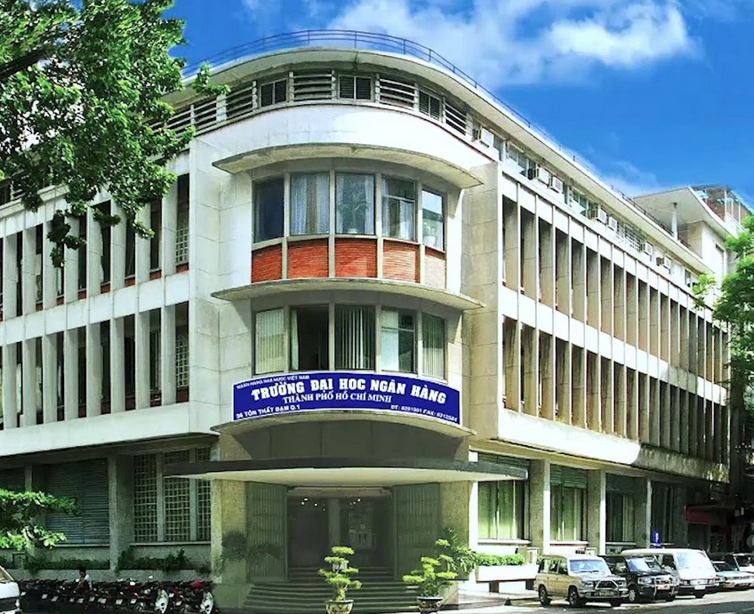 Trường Đại Học Ngân Hàng TPHCM(HUB)