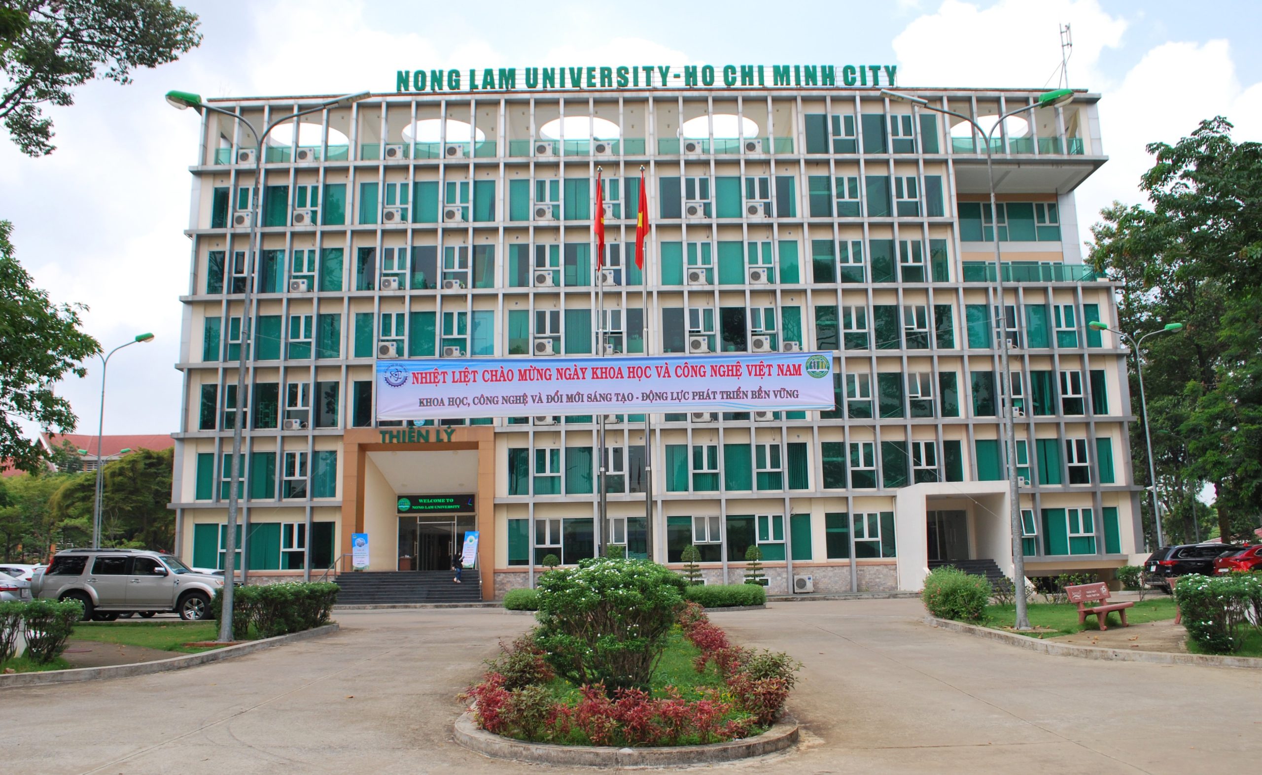 Trường Đại Học Nông Lâm TPHCM(NLU)