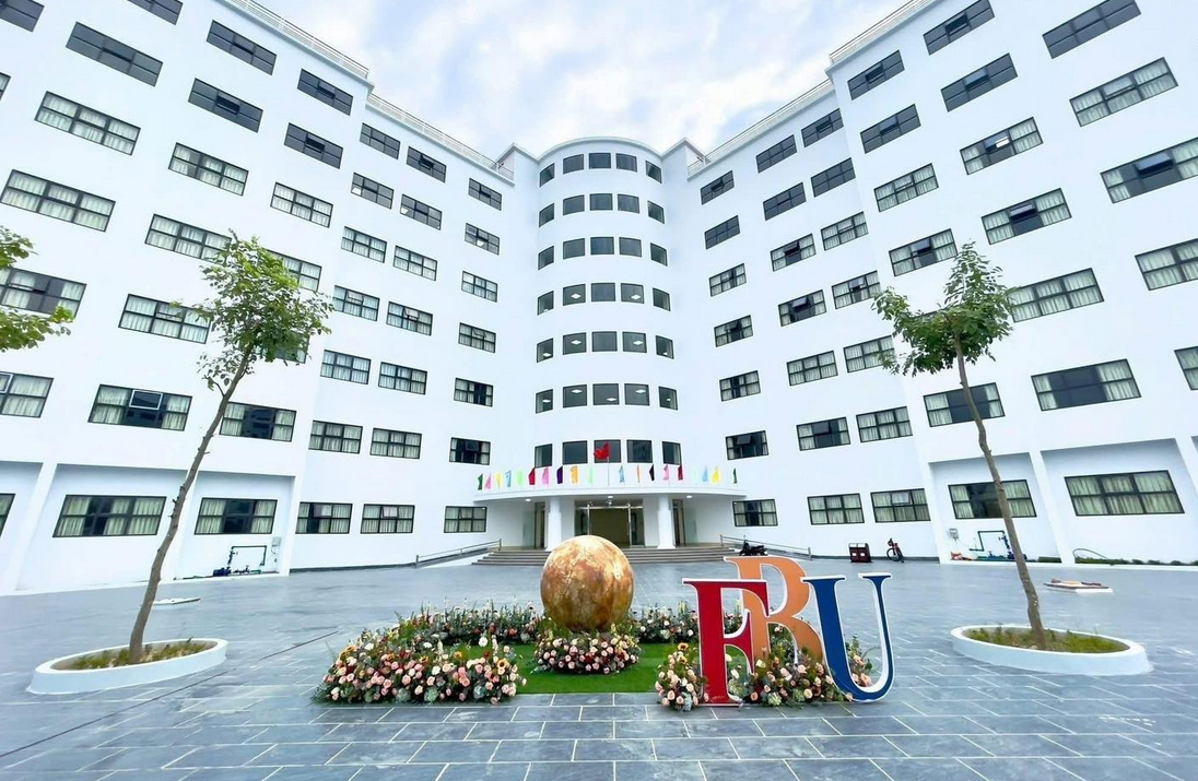 Trường Đại Học Tài Chính Ngân Hàng Hà Nội(FBU)